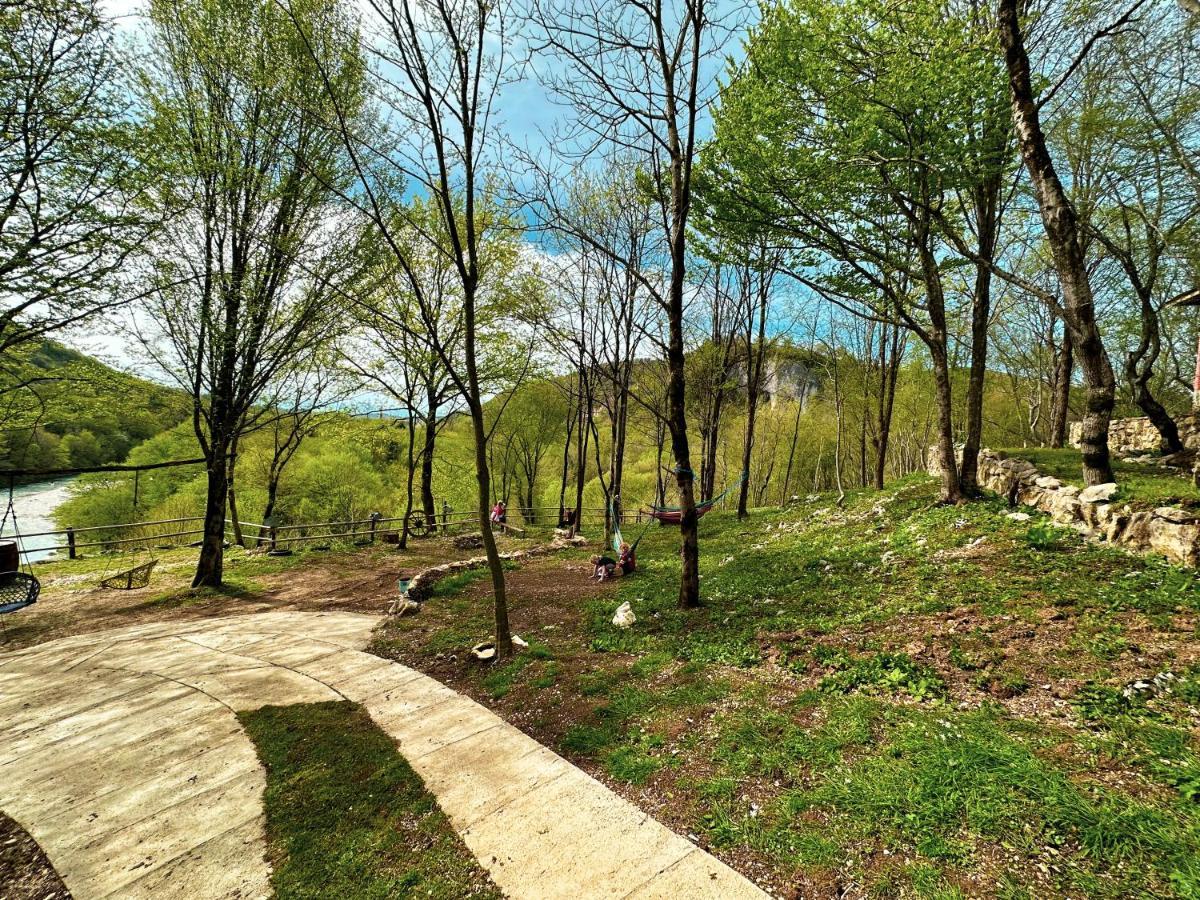 Martvili Canyon Cottage ภายนอก รูปภาพ