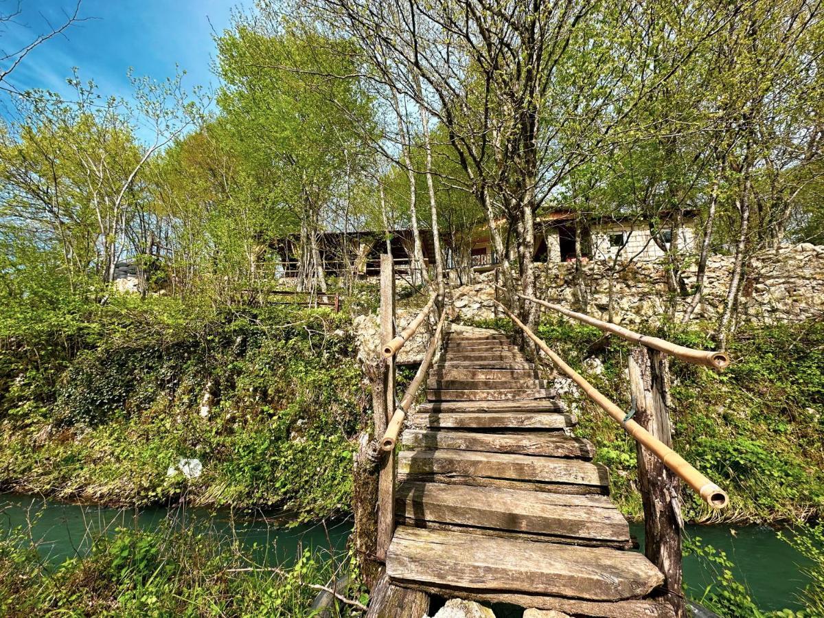 Martvili Canyon Cottage ภายนอก รูปภาพ