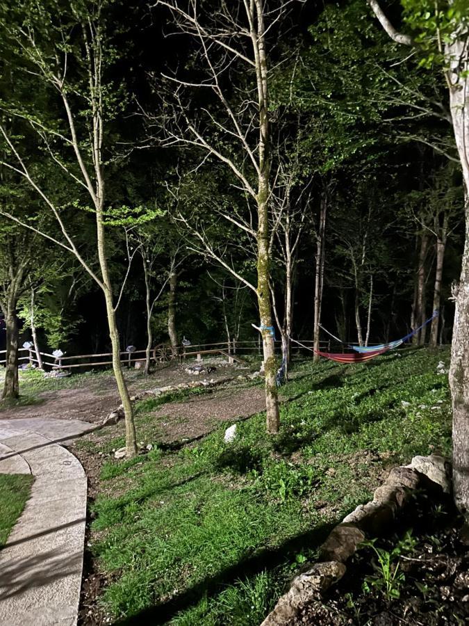Martvili Canyon Cottage ภายนอก รูปภาพ